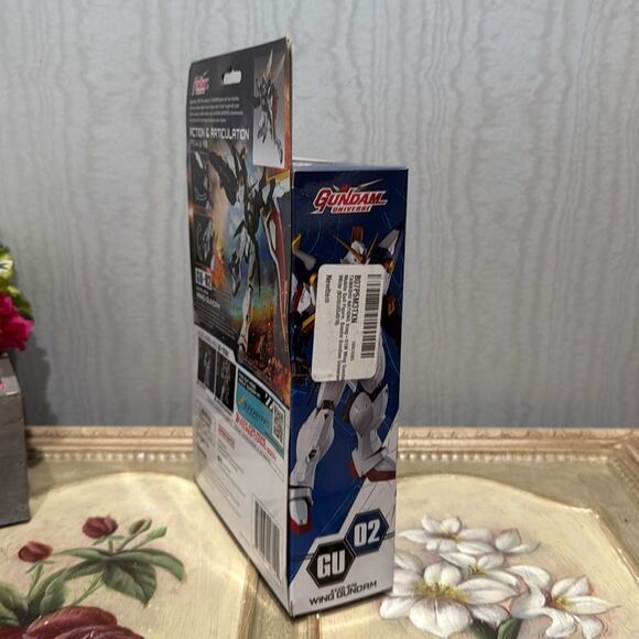 Bandai Namco XXXG-01W Wing Gundam GU-02 Gundam Universe Figure New in Box NWT - Picture 4 of 10